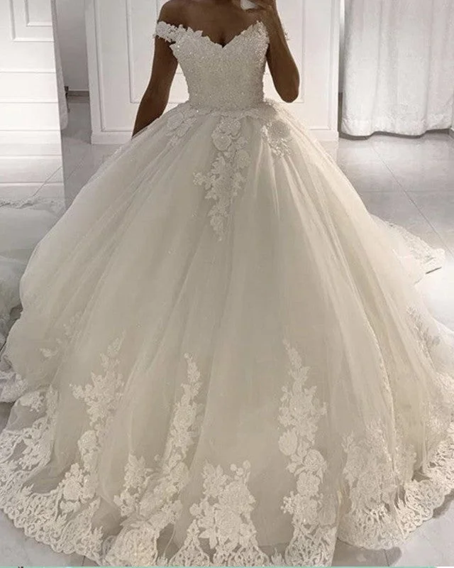 Dress to impress with elegant women’s wear Tulle Ball Gown Wedding Dress Lace Edge Off Shoulder Dress to impress with elegant women’s wear Tulle Ball Gown Wedding Dress Lace Edge Off Shoulder